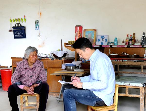 滕云峰：志不求易 事不避难